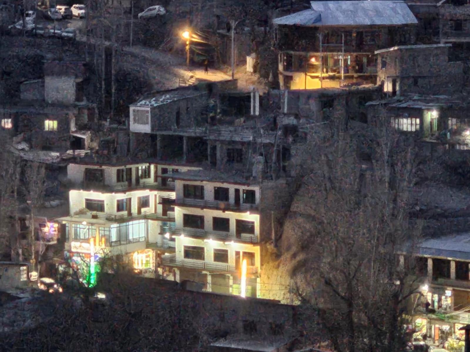 Hotel Afzal And Restaurant Kargil Εξωτερικό φωτογραφία