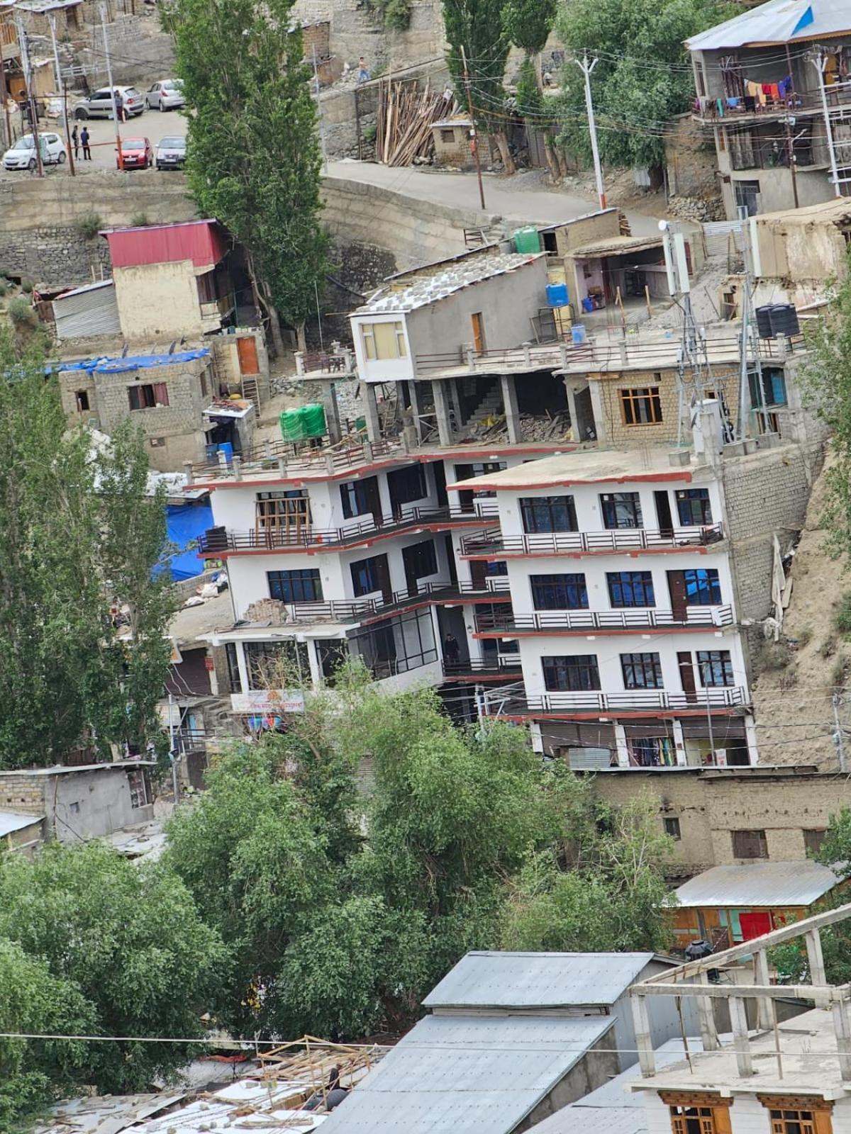 Hotel Afzal And Restaurant Kargil Εξωτερικό φωτογραφία